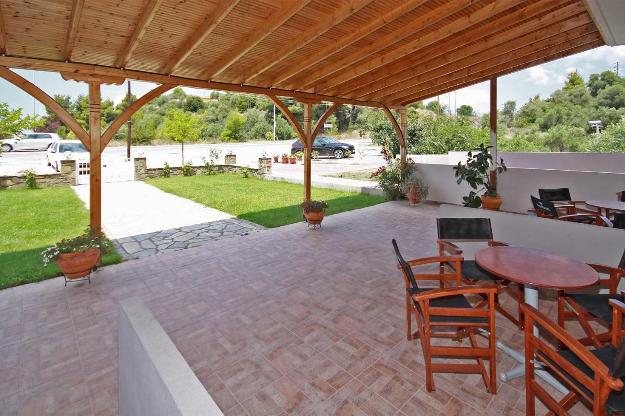 Christos House Villa เนโอสมาร์มาราส ภายนอก รูปภาพ